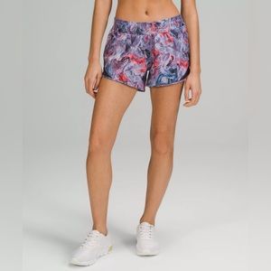 Lululemon hotty hot low-rise shorts